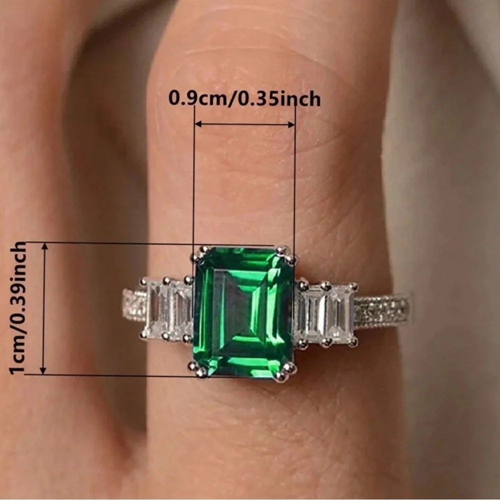 DENKAYS GREEN ENGAGEMNET RING SIZE 7 - Picture 1 of 5